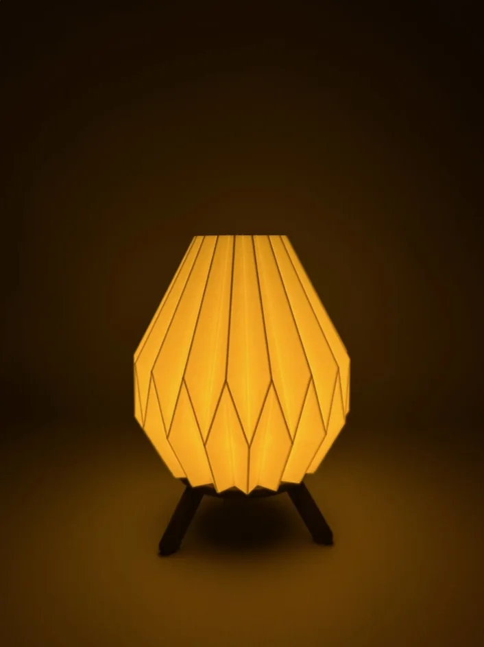 Origami masa lambası
