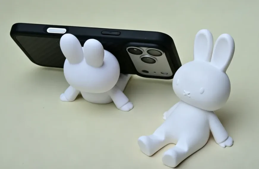 Tavşan telefon tutucu